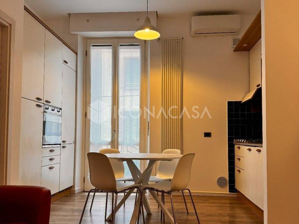 appartamento in affitto a Milano in zona Porta Vittoria