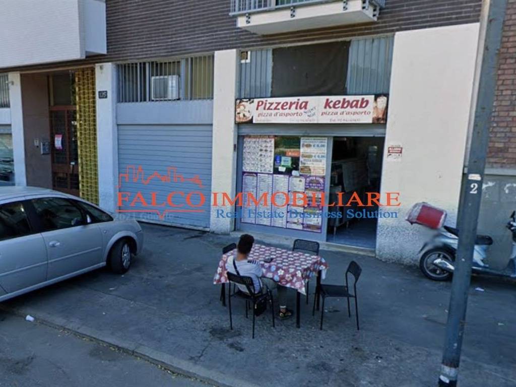 negozio in affitto a Milano in zona Famagosta