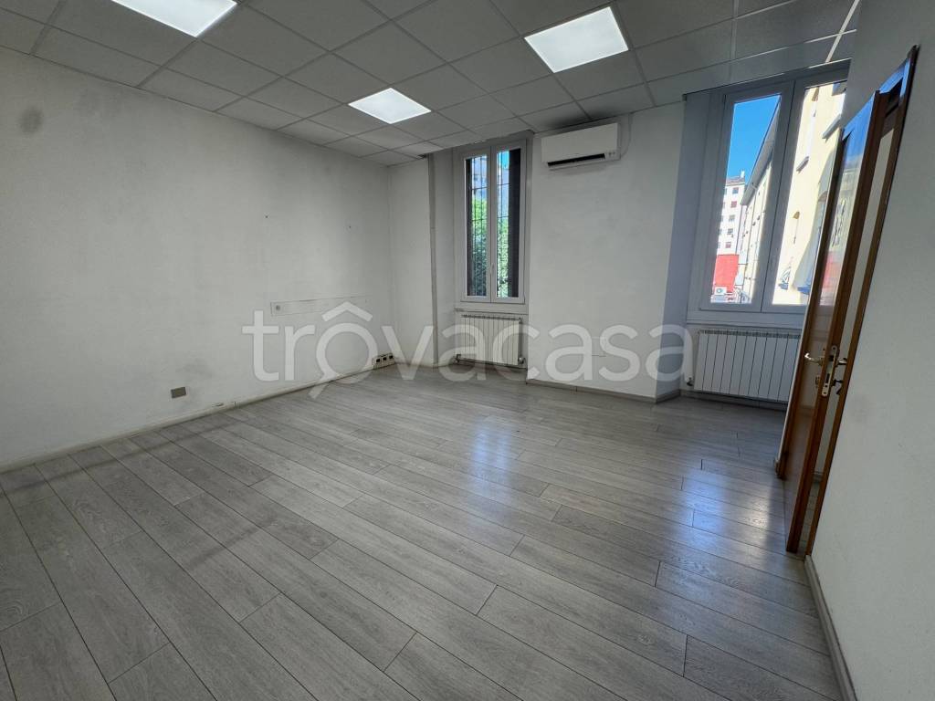 ufficio in affitto a Milano in zona Stazione Centrale