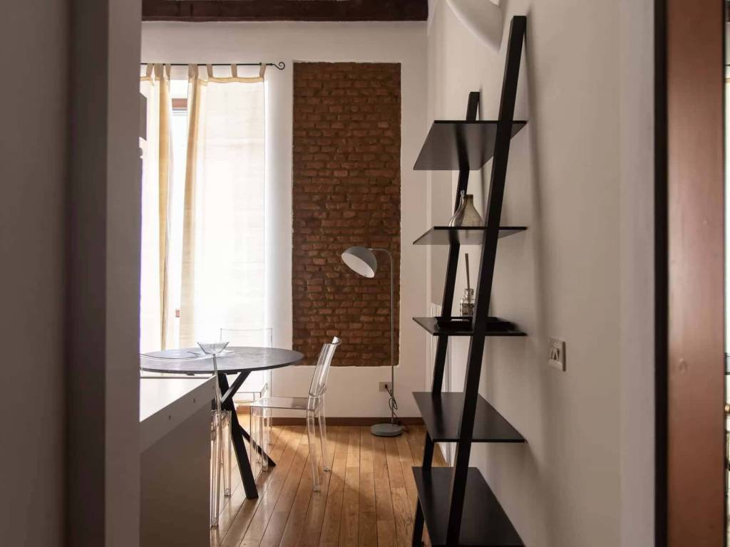 appartamento in affitto a Milano in zona Porta Nuova