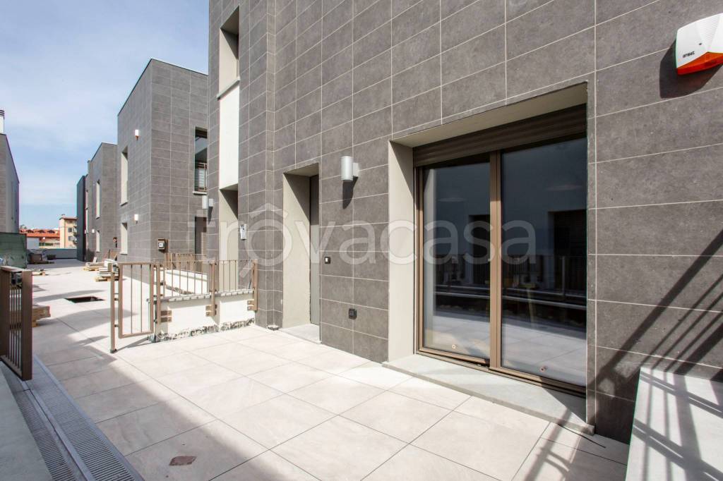 appartamento in affitto a Milano in zona Vigentino