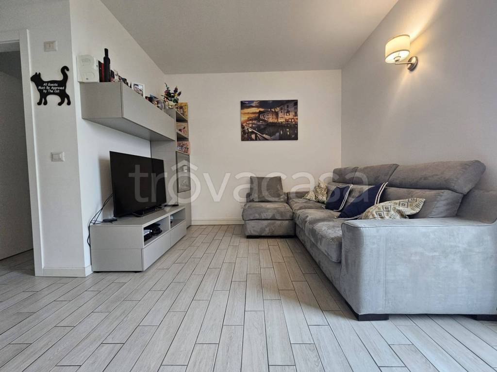 appartamento in affitto a Milano in zona Solari