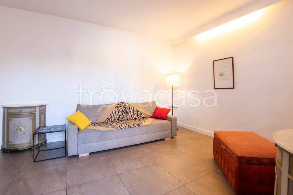 appartamento in affitto a Milano in zona Isola