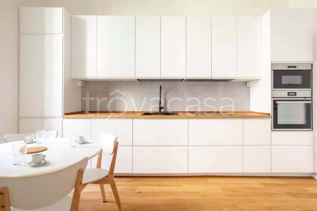 appartamento in affitto a Milano in zona Sempione