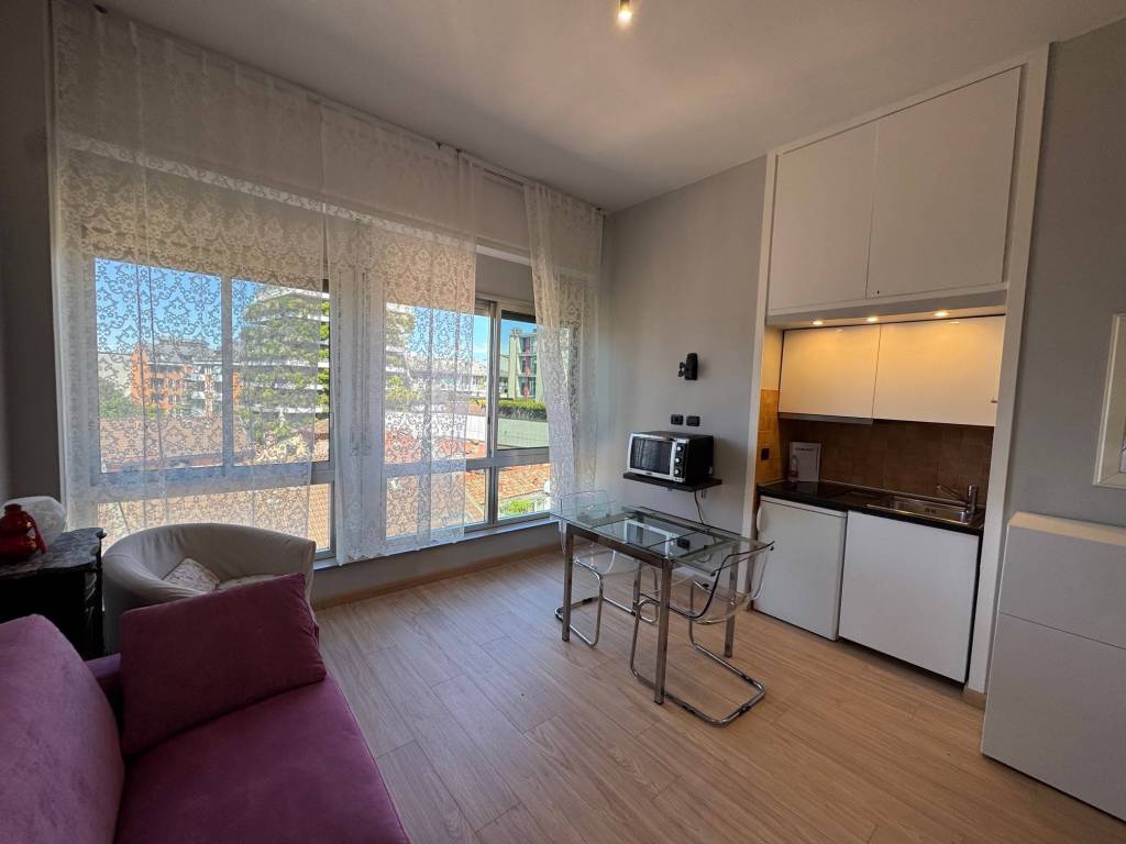 appartamento in affitto a Milano in zona Porta Nuova