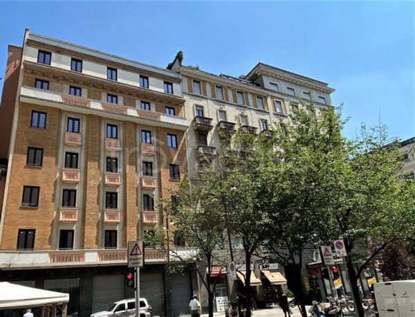 negozio in affitto a Milano
