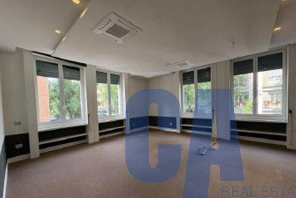 ufficio in affitto a Milano