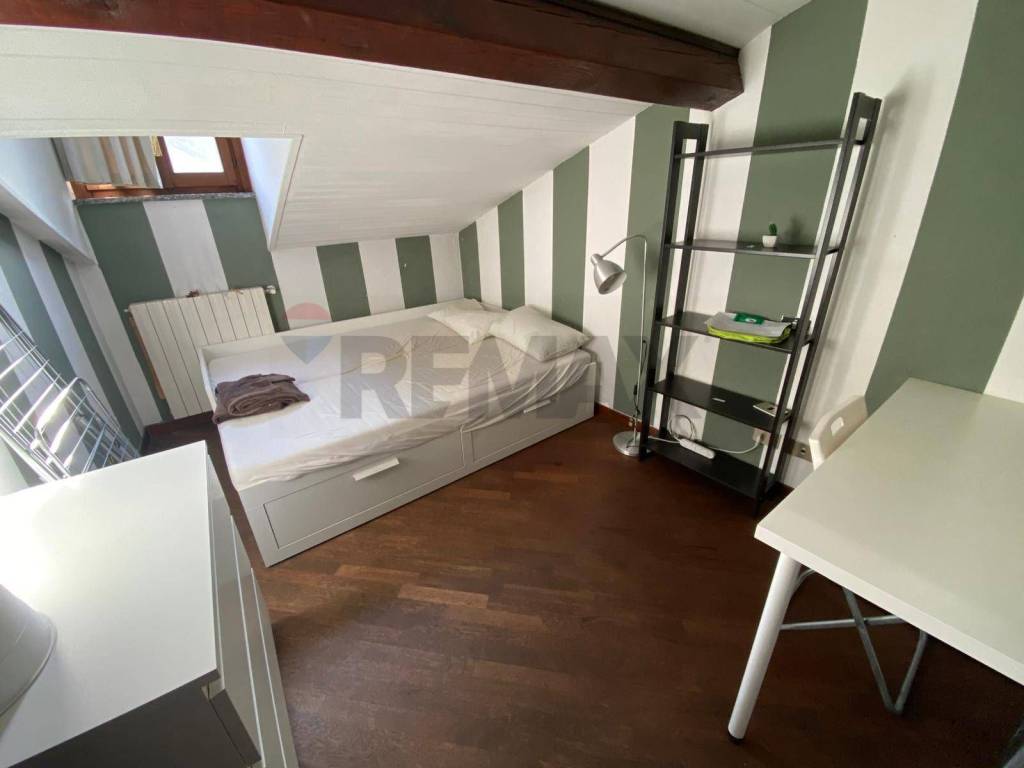 appartamento in affitto a Milano in zona Porta Nuova