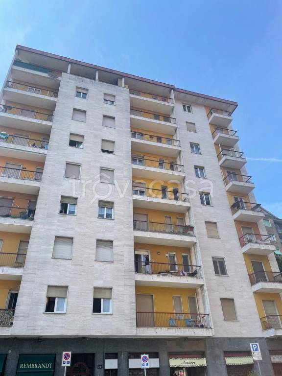 appartamento in affitto a Milano in zona Rembrandt