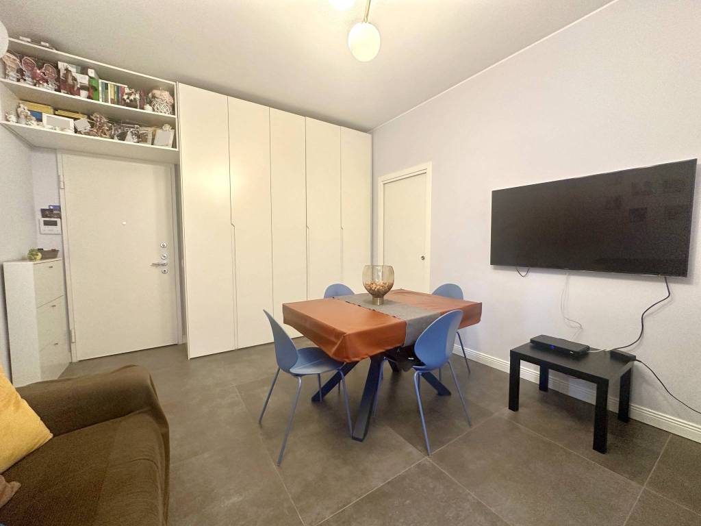 appartamento in affitto a Milano in zona Porta Genova