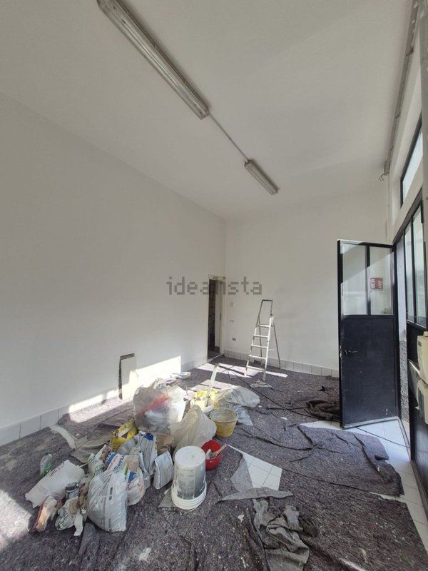 locale di sgombero in affitto a Milano in zona Bovisa