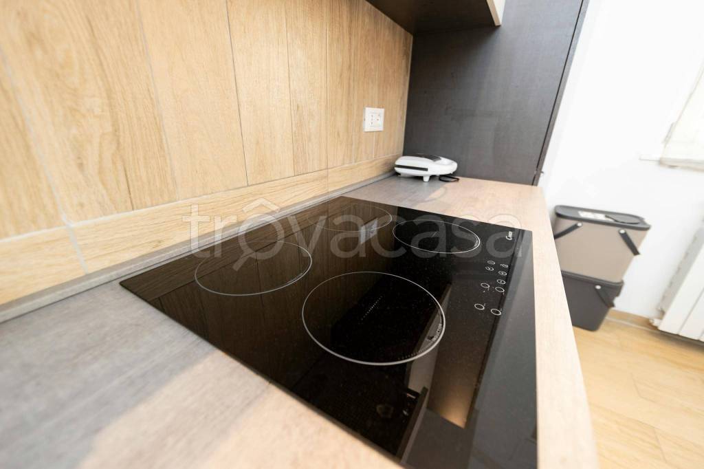 appartamento in affitto a Milano in zona Solari