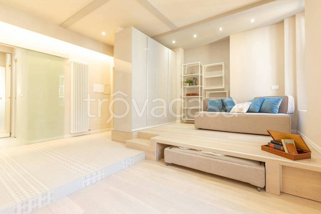 appartamento in affitto a Milano in zona XXII Marzo