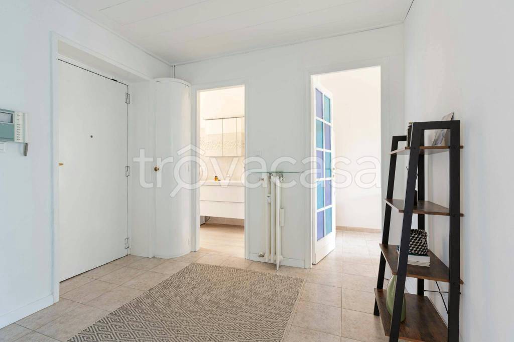 appartamento in affitto a Milano in zona Piazzale Lodi