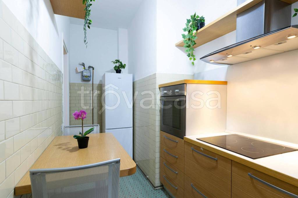 appartamento in affitto a Milano in zona Piazzale Lodi