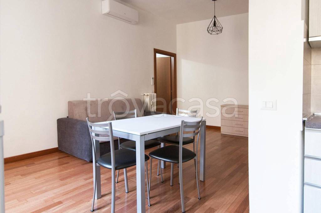 appartamento in affitto a Milano in zona Sempione