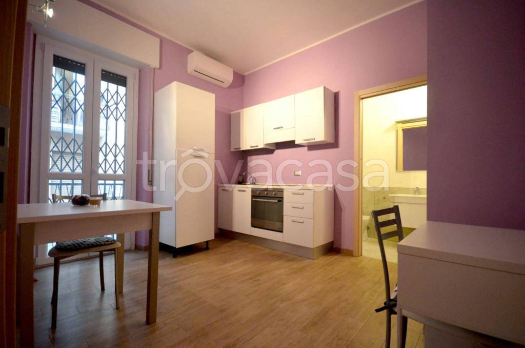 appartamento in affitto a Milano in zona Famagosta