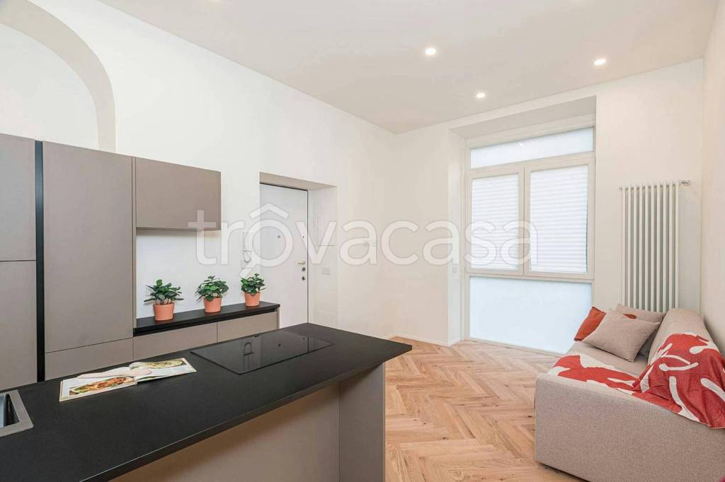 appartamento in affitto a Milano in zona Porta Genova