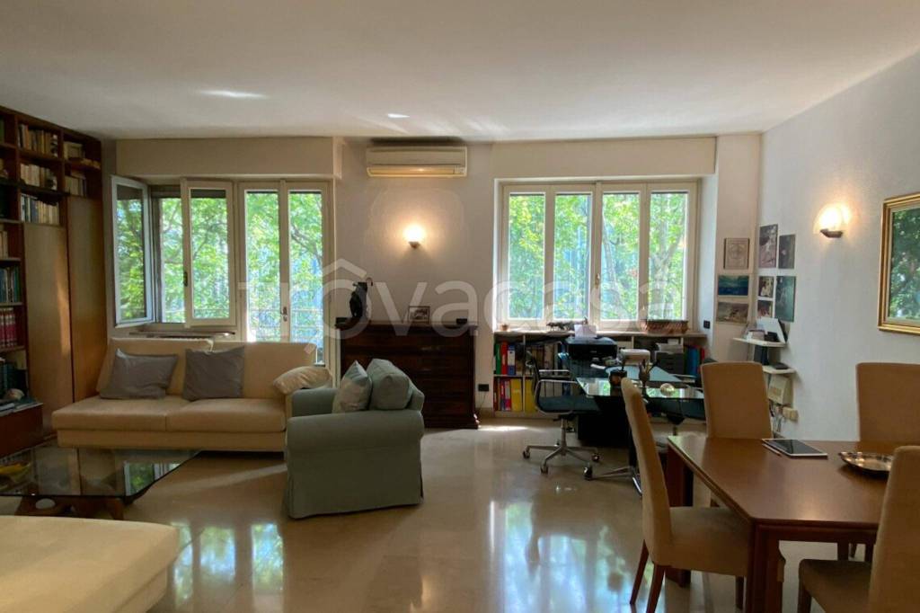 appartamento in affitto a Milano in zona Bocconi