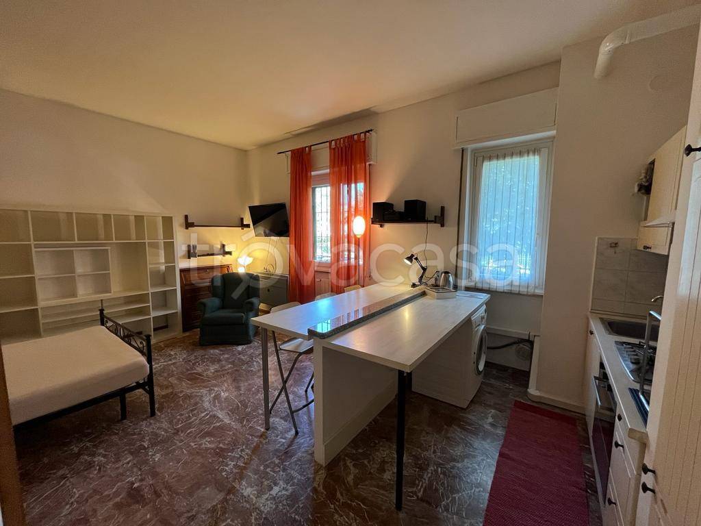 appartamento in affitto a Milano in zona Vigentino