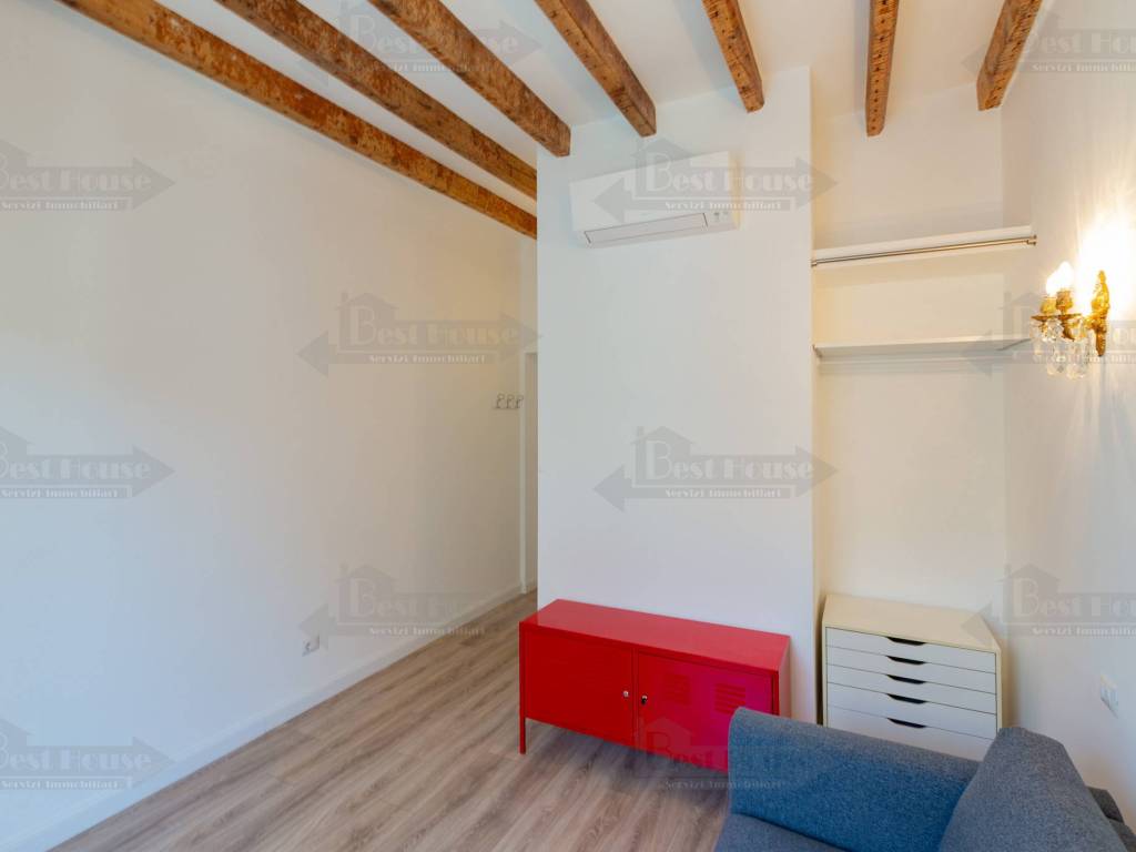 appartamento in affitto a Milano in zona Centro Direzionale