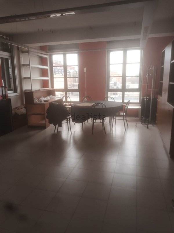 ufficio in affitto a Milano in zona Forlanini