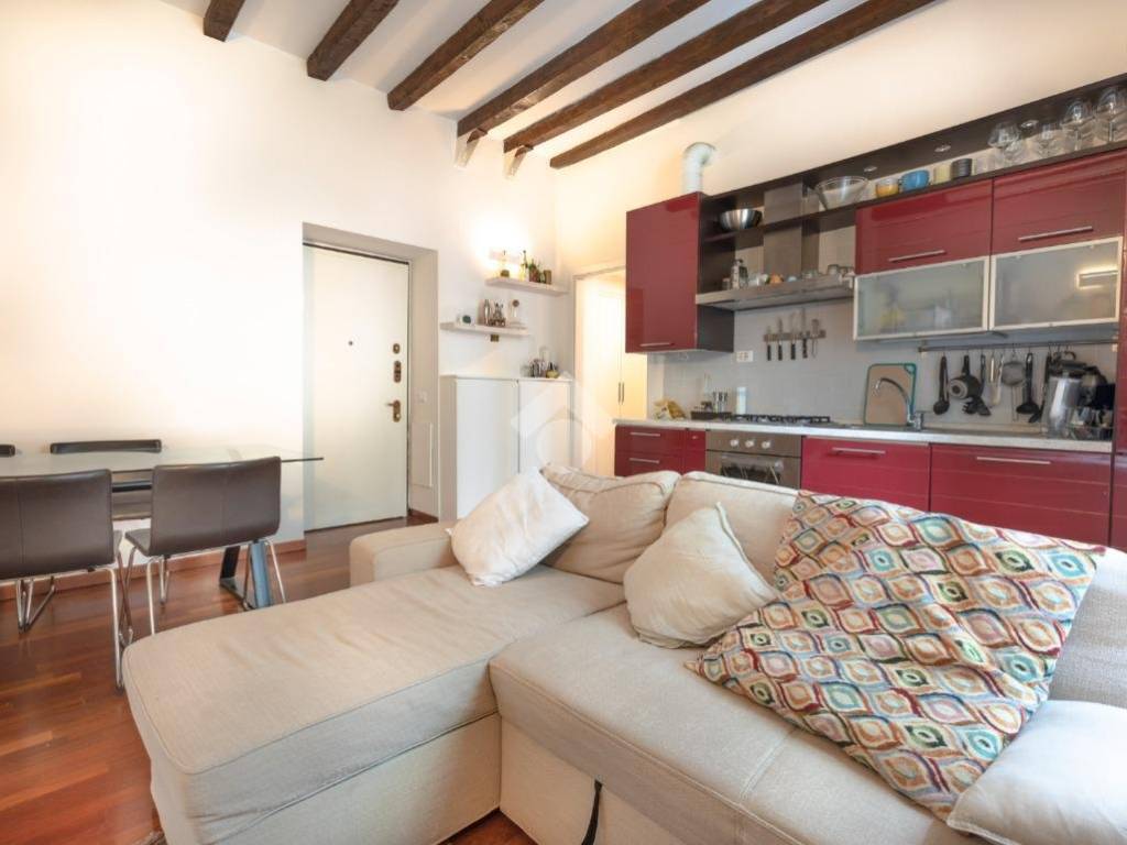 appartamento in affitto a Milano in zona Porta Romana