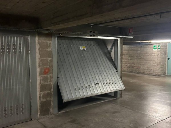 negozio in affitto a Milano in zona Brera