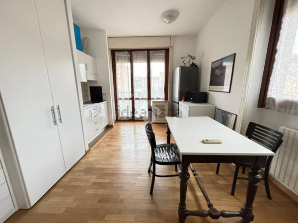 appartamento in affitto a Milano in zona Vigentino