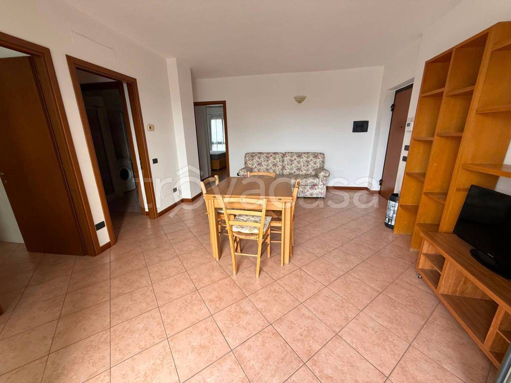 appartamento in affitto a Milano in zona Vigentino