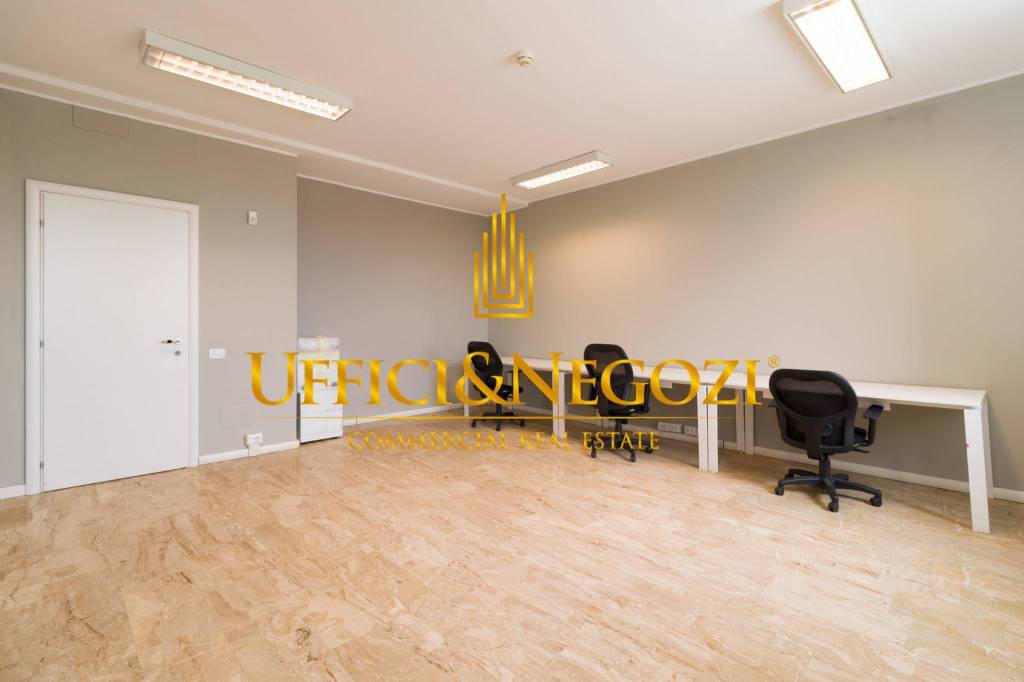 ufficio in affitto a Milano in zona Famagosta
