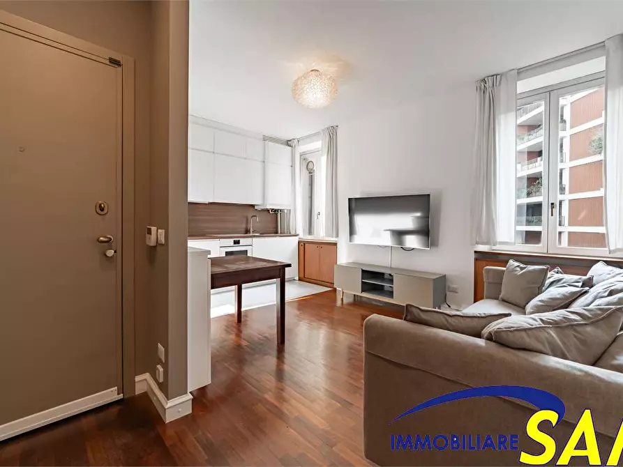 appartamento in affitto a Milano in zona Sant'Ambrogio