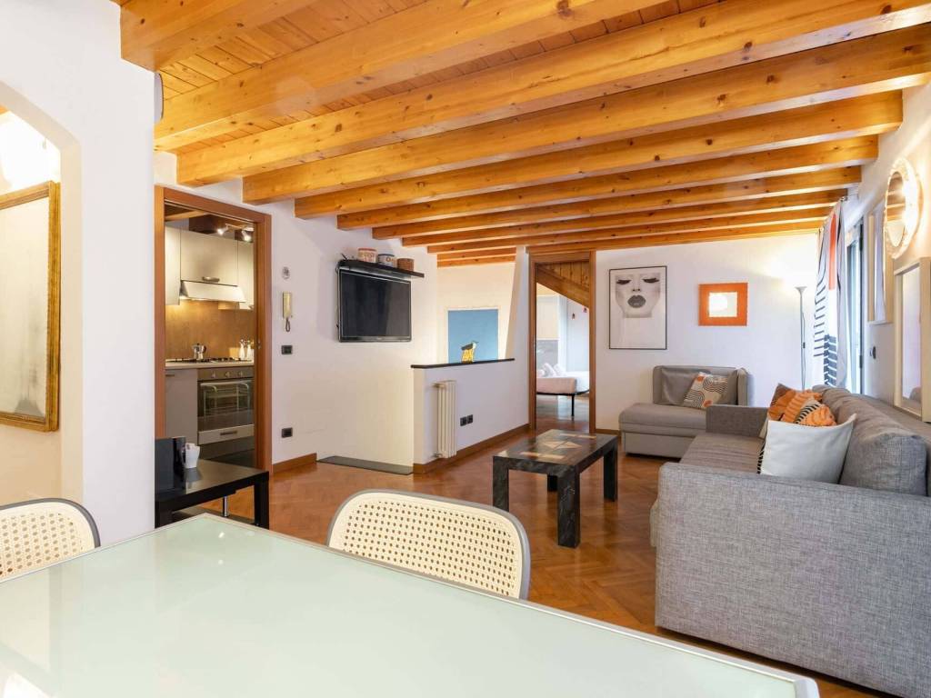 appartamento in affitto a Milano in zona Solari