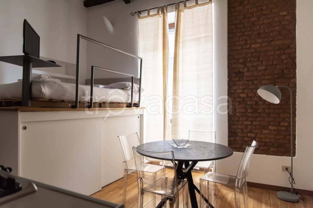 appartamento in affitto a Milano in zona Porta Garibaldi