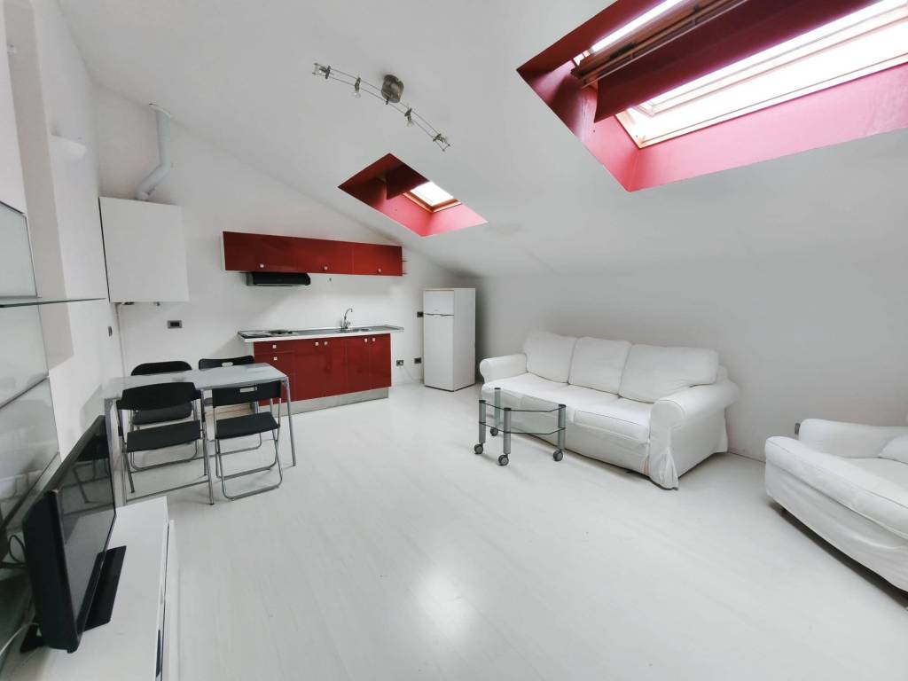 appartamento in affitto a Milano in zona Porta Romana