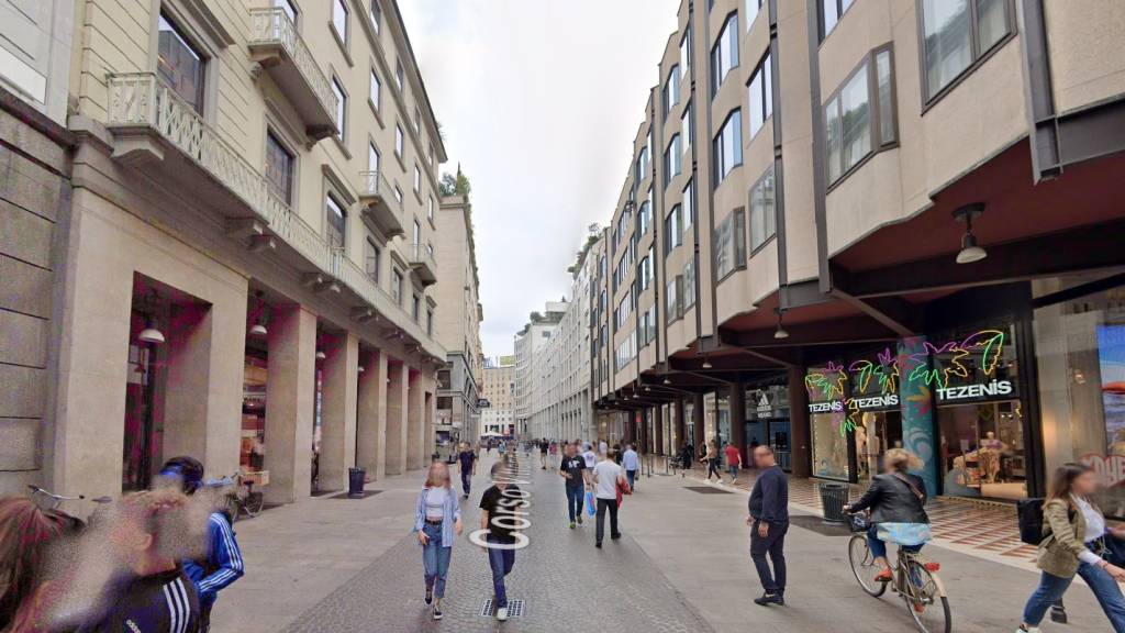 negozio in affitto a Milano