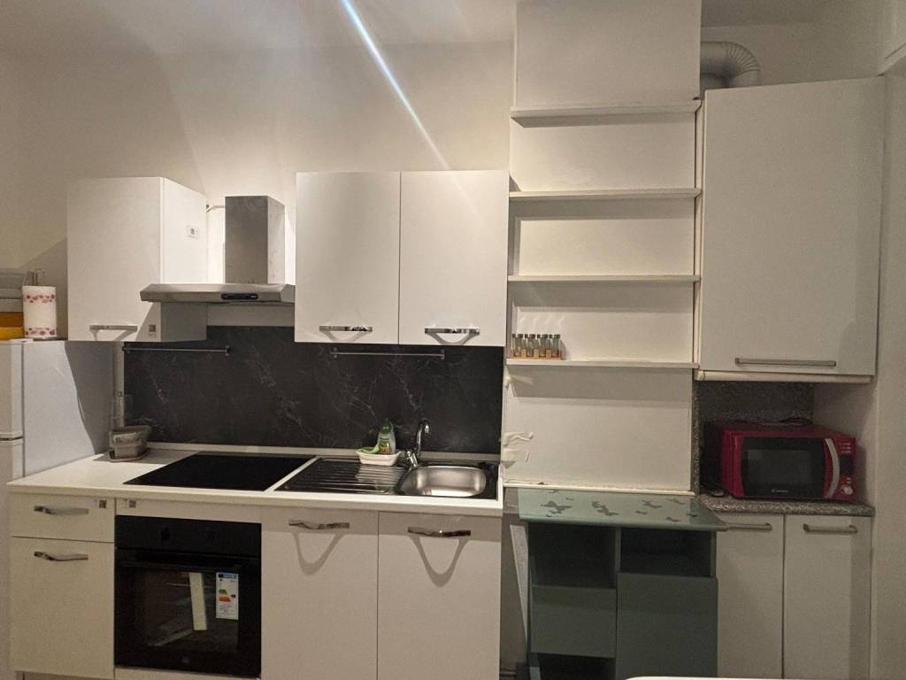 appartamento in affitto a Milano in zona Famagosta