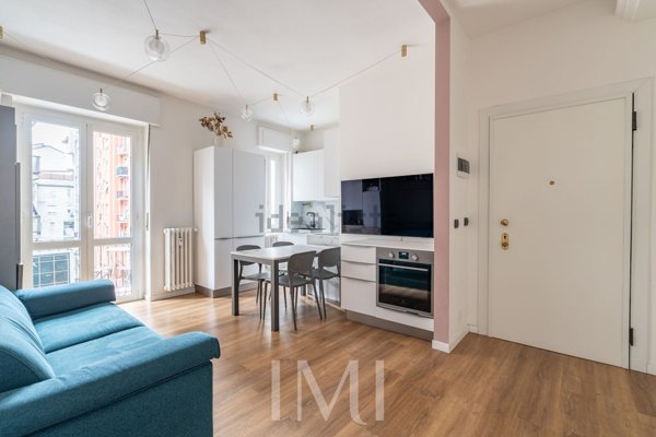 appartamento in affitto a Milano in zona Lorenteggio