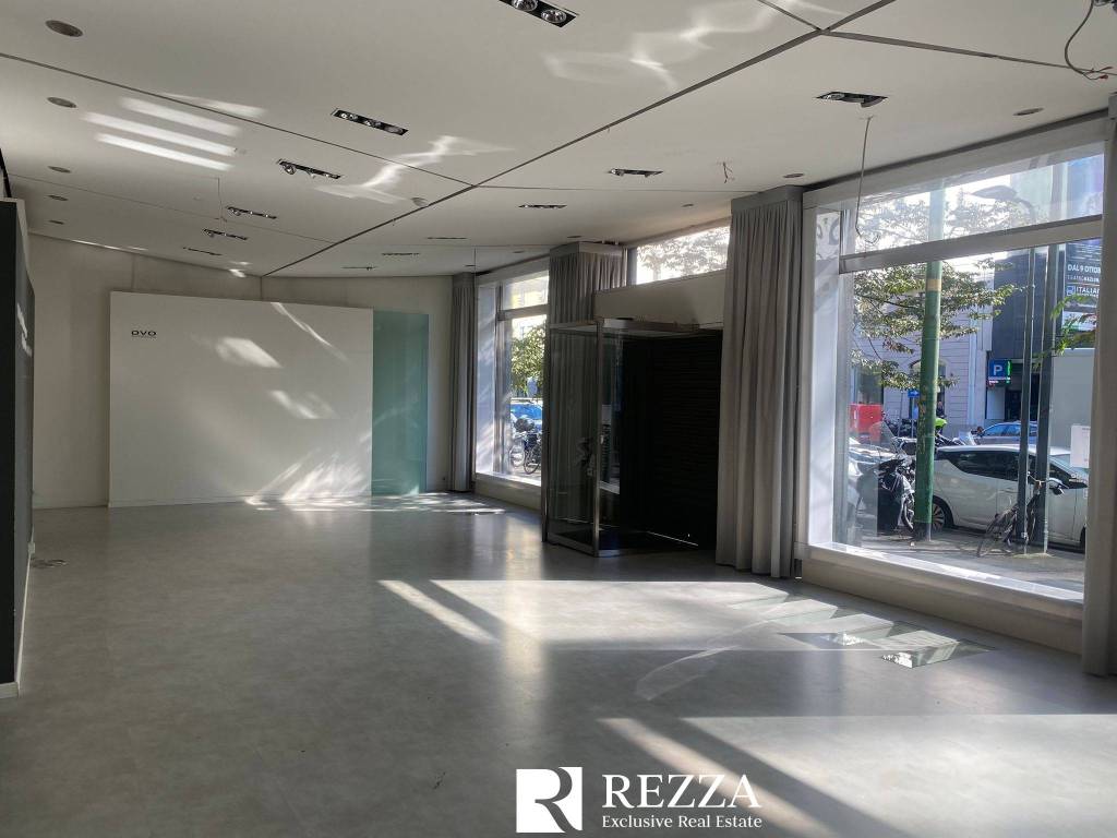 negozio in affitto a Milano in zona Guastalla