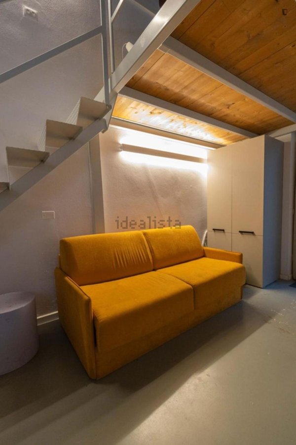 appartamento in affitto a Milano in zona Porta Genova