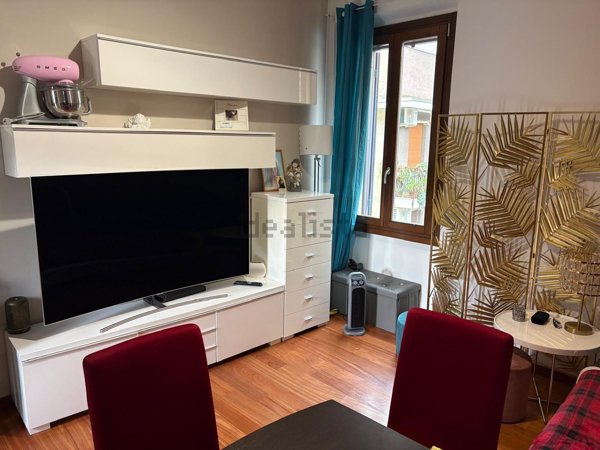 appartamento in affitto a Milano in zona Isola