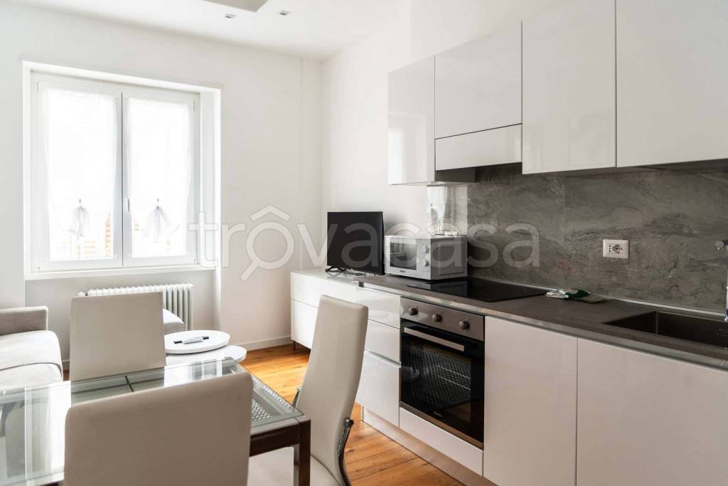 appartamento in affitto a Milano