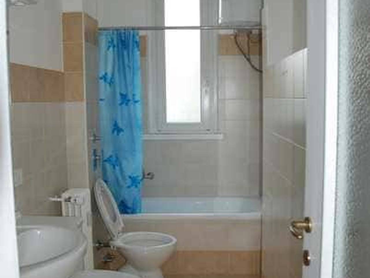 appartamento in affitto a Milano in zona Lorenteggio