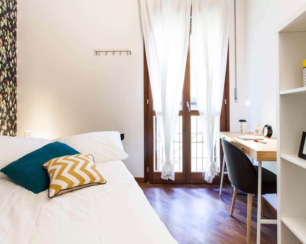 negozio in affitto a Milano in zona Piazzale Lodi