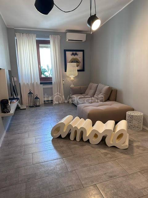 appartamento in affitto a Milano in zona XXII Marzo