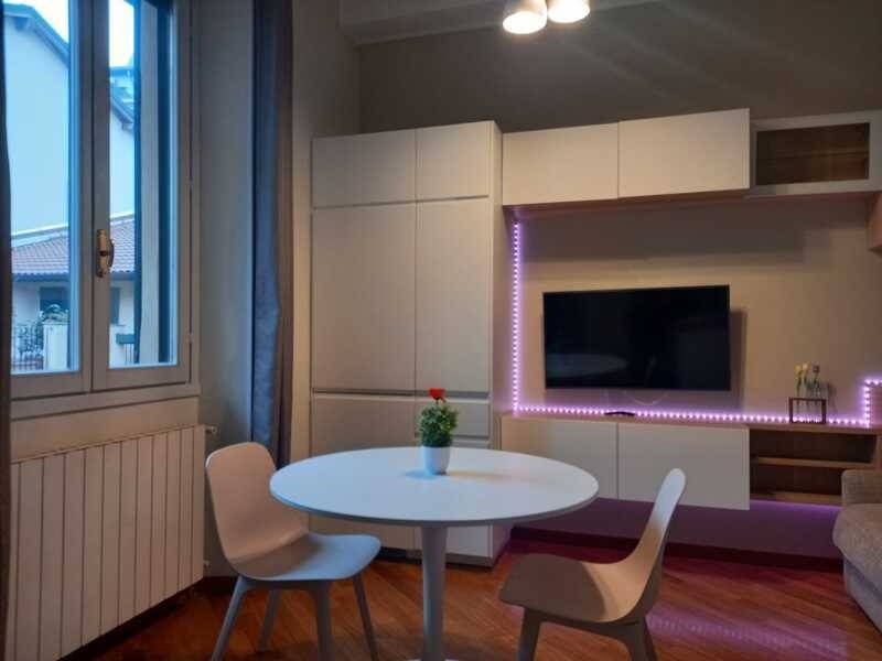 appartamento in affitto a Milano in zona Guastalla