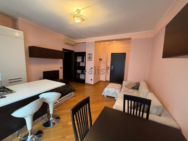 appartamento in affitto a Milano in zona Piazzale Lodi