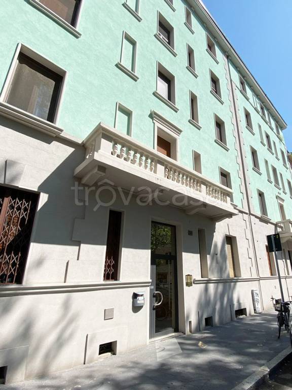 appartamento in affitto a Milano in zona Lorenteggio