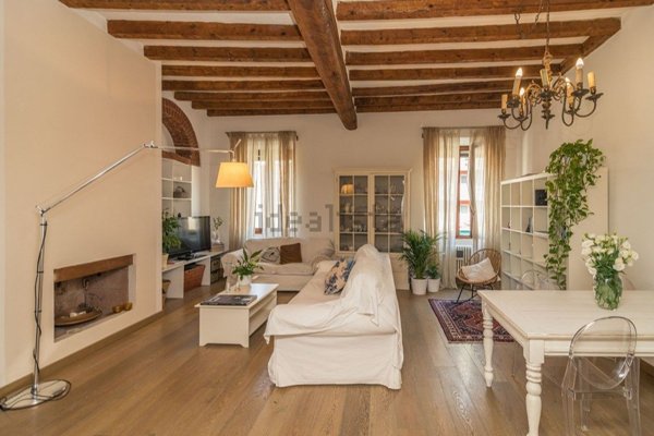 appartamento in affitto a Milano in zona Porta Genova