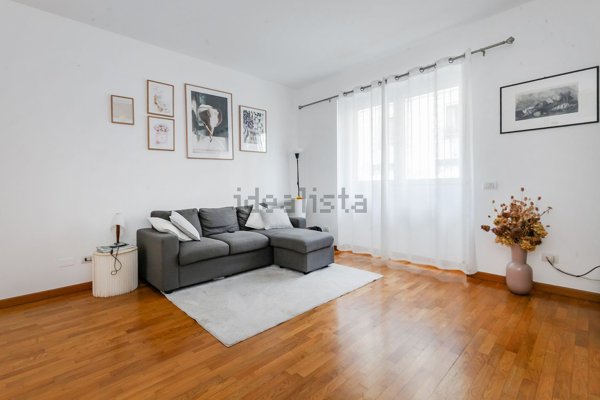 appartamento in affitto a Milano in zona Isola